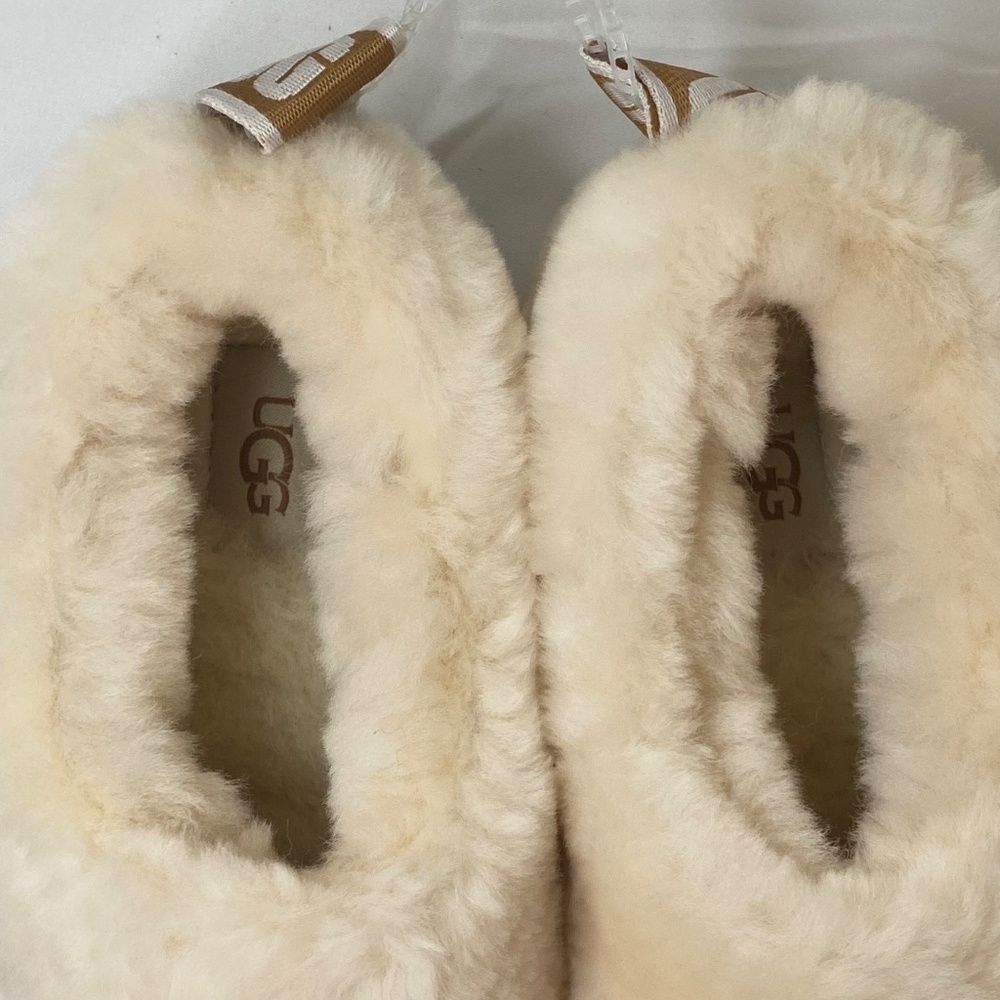 UGG Women's Classic Cozy Boots Size 7 new - Picture 6 of 7